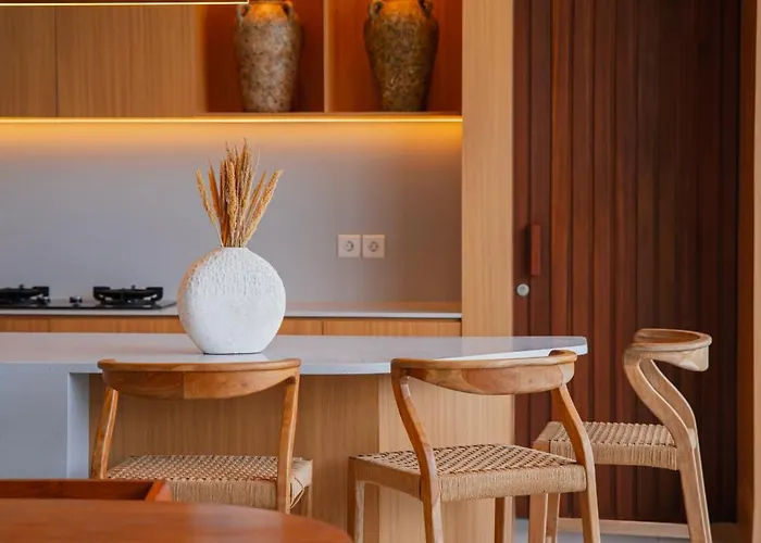 ベッド・アンド・ブレックファスト Three Bedroom Pool - Viiv House By Soobali 4*